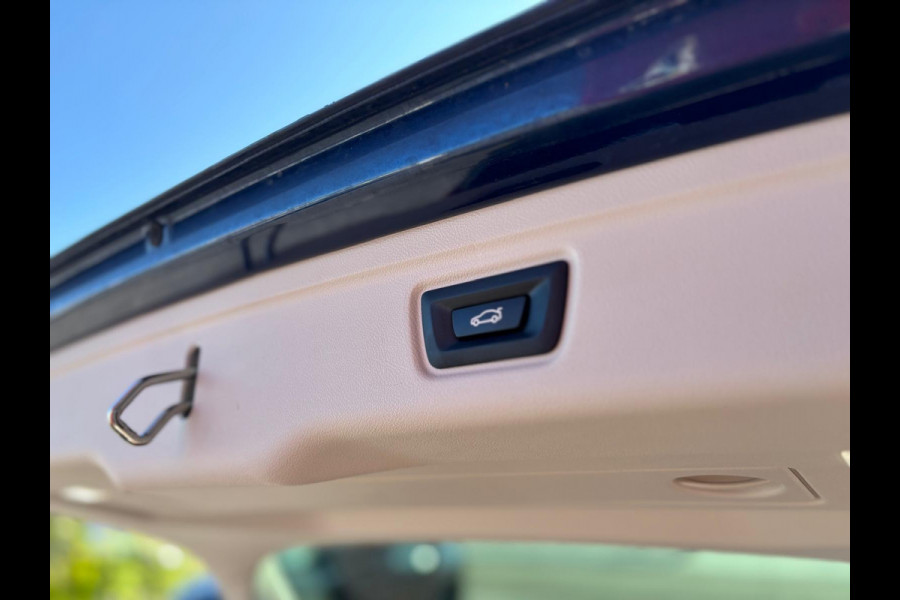 BMW 3 Serie Touring 320e Business Edition Plus | Sportstoelen Leder