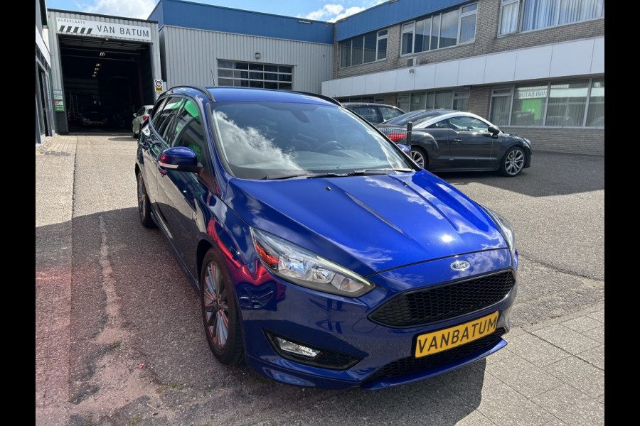 Ford FOCUS Wagon 1.0 ST-Line