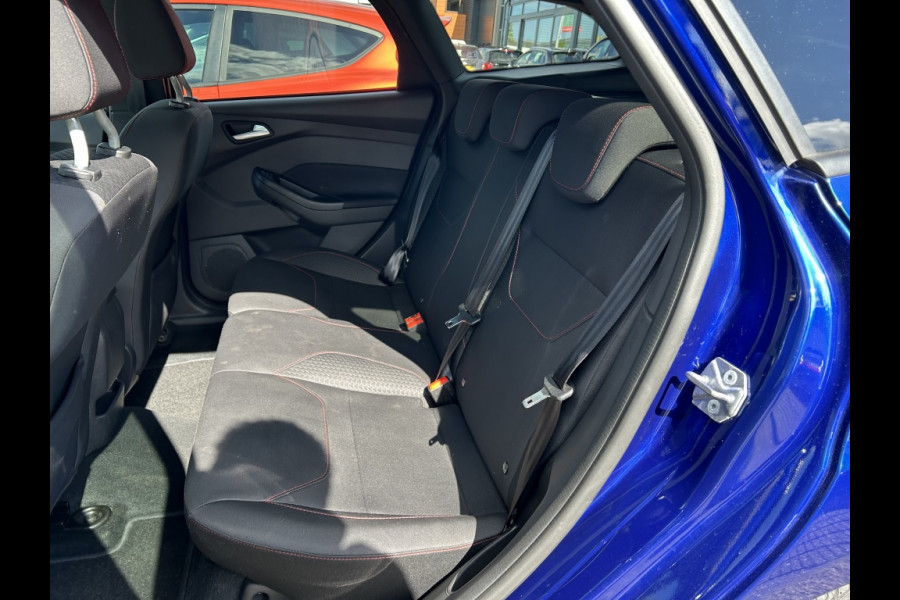 Ford FOCUS Wagon 1.0 ST-Line