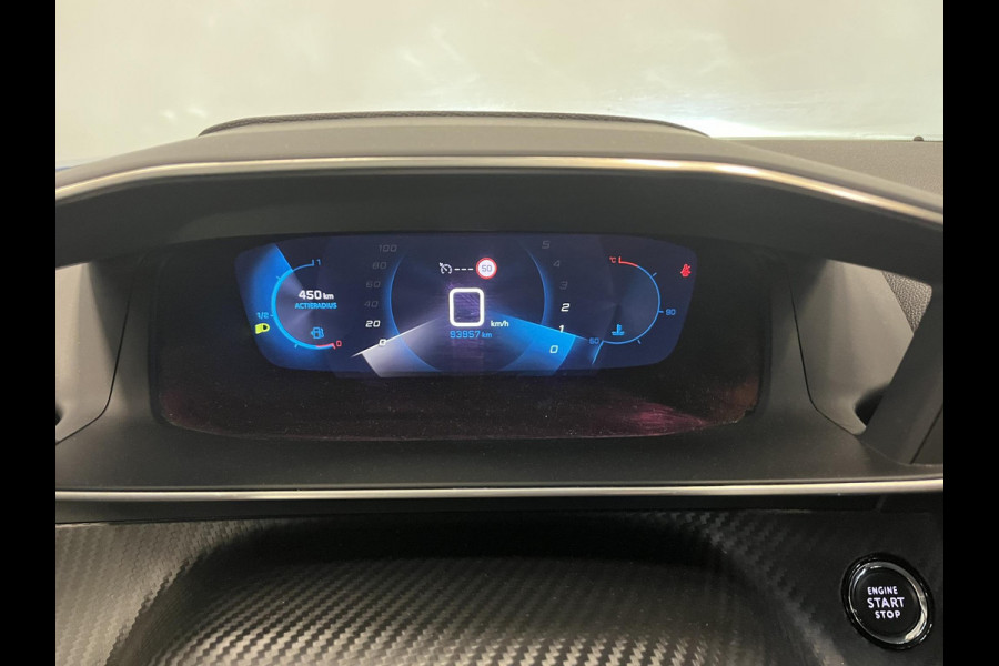 Peugeot 2008 1.2 PureTech 100pk Allure Digitale Cockpit Navigatie Climate Control Cruise Control Parkeer sensoren Lichtmetalen Velgen