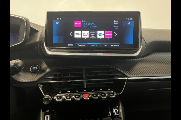 Peugeot 2008 1.2 PureTech 100pk Allure Digitale Cockpit Navigatie Climate Control Cruise Control Parkeer sensoren Lichtmetalen Velgen
