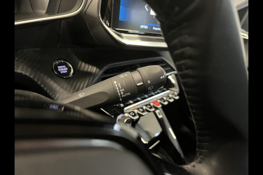 Peugeot 2008 1.2 PureTech 100pk Allure Digitale Cockpit Navigatie Climate Control Cruise Control Parkeer sensoren Lichtmetalen Velgen