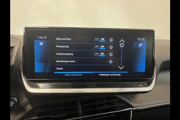 Peugeot 2008 1.2 PureTech 100pk Allure Digitale Cockpit Navigatie Climate Control Cruise Control Parkeer sensoren Lichtmetalen Velgen