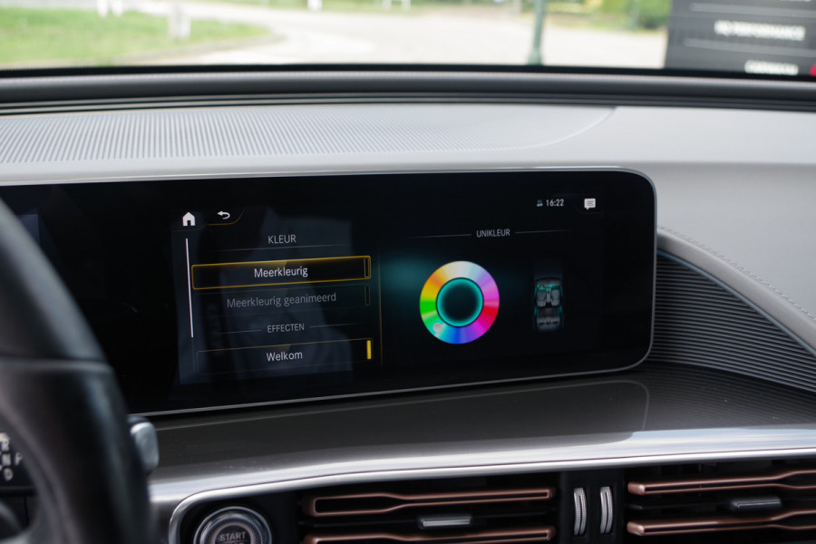 Mercedes-Benz EQC 400 4MATIC 408 PK Premium Plus 80 kWh, Panorama Dak, Burmester, 21 inch, LED