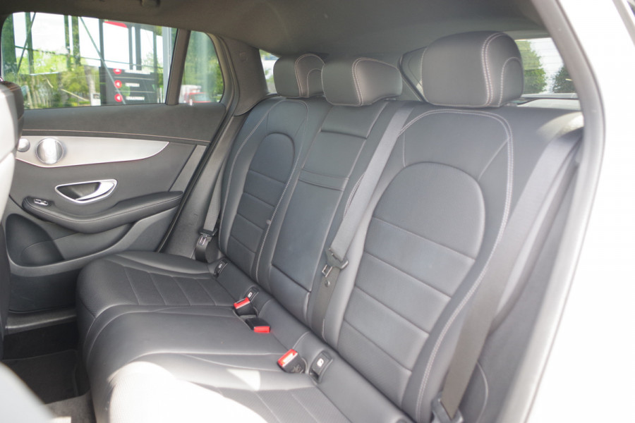Mercedes-Benz EQC 400 4MATIC 408 PK Premium Plus 80 kWh, Panorama Dak, Burmester, 21 inch, LED