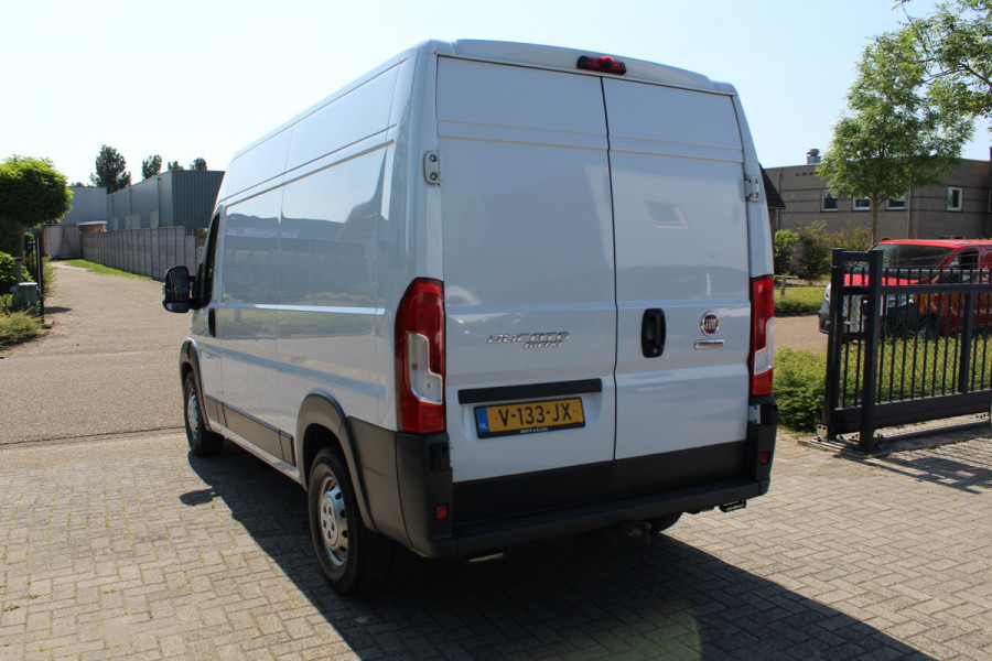 Fiat Ducato 35H 2.3 MultiJet 130PK Euro6 L2H2 ✓ 3-zits ✓ Climate control ✓ Navigatie / Camera ✓ Cruise