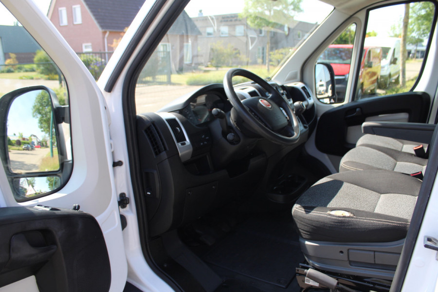 Fiat Ducato 35H 2.3 MultiJet 130PK Euro6 L2H2 ✓ 3-zits ✓ Climate control ✓ Navigatie / Camera ✓ Cruise