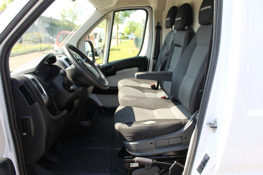 Fiat Ducato 35H 2.3 MultiJet 130PK Euro6 L2H2 ✓ 3-zits ✓ Climate control ✓ Navigatie / Camera ✓ Cruise