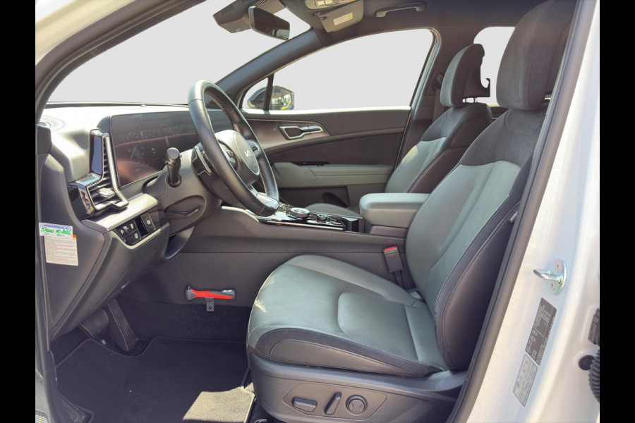 Kia Sportage 1.6 T-GDi Hybrid Dark Edition | Elektr. Stoelen | Adapt. Cruise | Stoel- en Stuurverwarming | Navi |