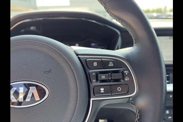 Kia Niro 1.6 GDi Hybrid ExecutiveLine HUD | Stoelverwarming & Verkoeling | Schuif/Kanteldak | Camera | Cruise | Leder | Geheugen Functie Stoelen | Apple Carplay & Android Auto |