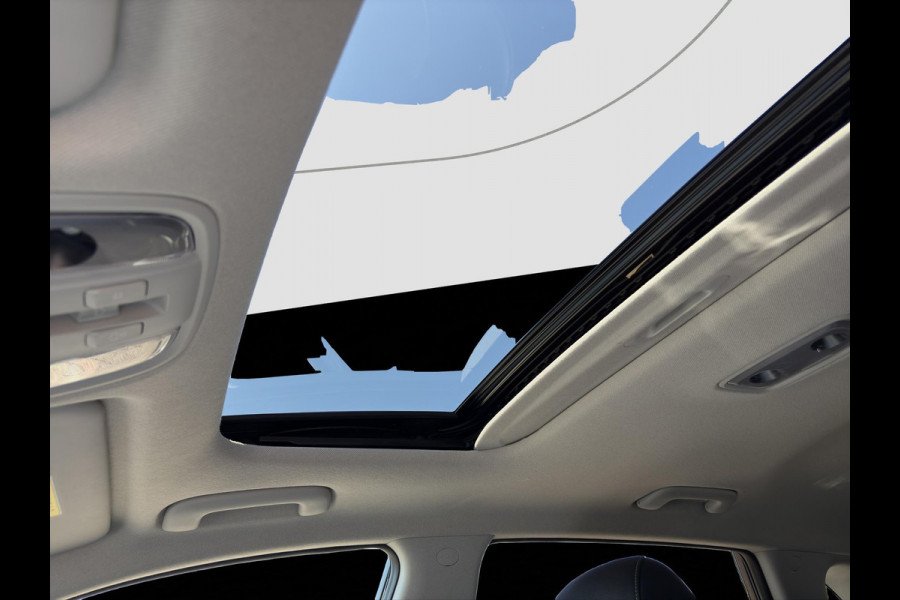 Kia Niro 1.6 GDi Hybrid ExecutiveLine HUD | Stoelverwarming & Verkoeling | Schuif/Kanteldak | Camera | Cruise | Leder | Geheugen Functie Stoelen | Apple Carplay & Android Auto |