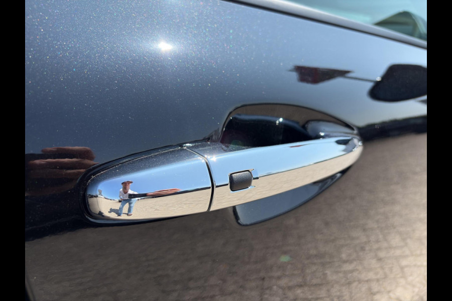 Kia Niro 1.6 GDi Hybrid ExecutiveLine HUD | Stoelverwarming & Verkoeling | Schuif/Kanteldak | Camera | Cruise | Leder | Geheugen Functie Stoelen | Apple Carplay & Android Auto |