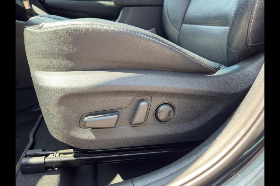 Kia Niro 1.6 GDi Hybrid ExecutiveLine HUD | Stoelverwarming & Verkoeling | Schuif/Kanteldak | Camera | Cruise | Leder | Geheugen Functie Stoelen | Apple Carplay & Android Auto |