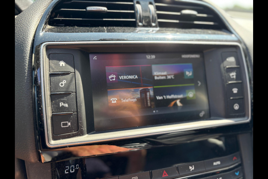 Jaguar F-Pace 2.0 Portfolio AWD 20d | Panoramadak