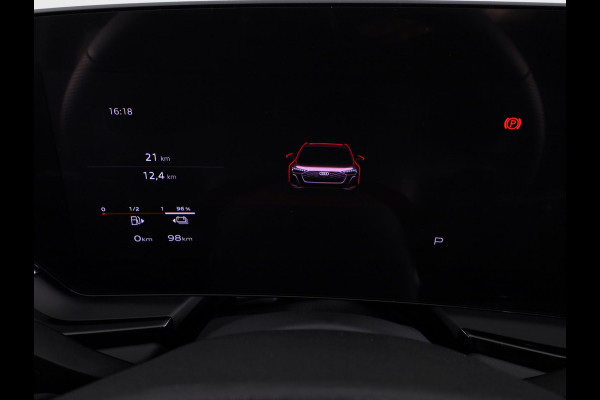 Audi A5 Avant 2.0 e-hybrid quattro S edition 299pk | Tech plus pakket | Trekhaak | Optiek pakket zwart | 19 inch Lichtmetalen velgen | Verlengde garantie