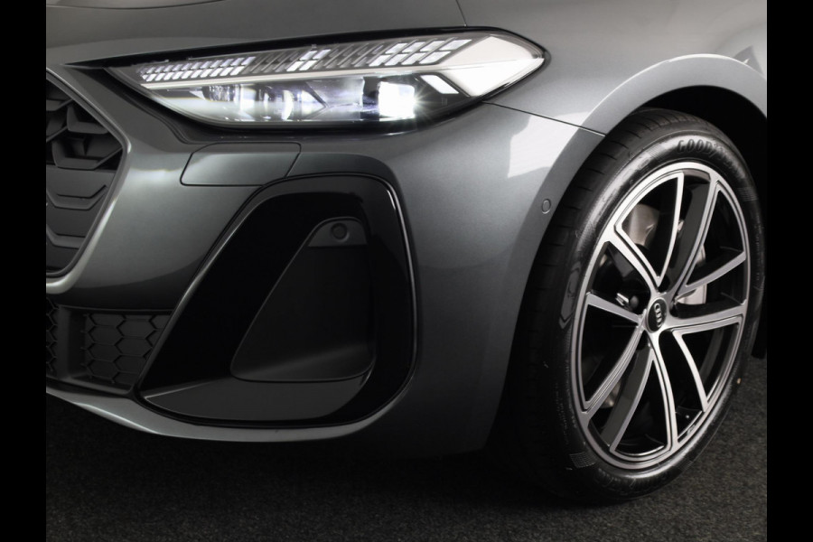 Audi A5 Avant 2.0 e-hybrid quattro S edition 299pk | Tech plus pakket | Trekhaak | Optiek pakket zwart | 19 inch Lichtmetalen velgen | Verlengde garantie