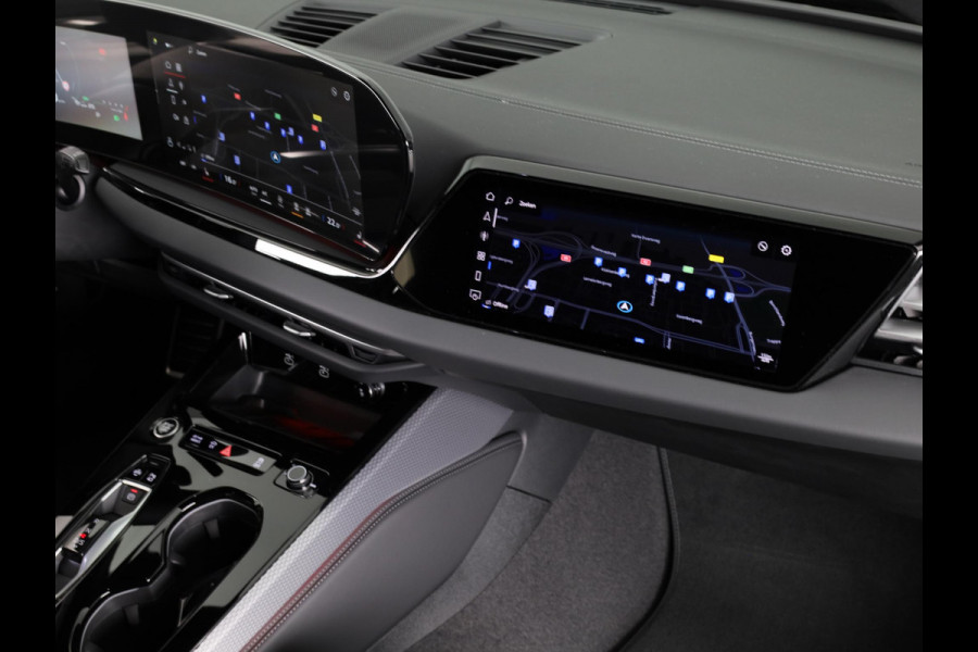 Audi A5 Avant 2.0 e-hybrid quattro S edition 299pk | Tech plus pakket | Trekhaak | Optiek pakket zwart | 19 inch Lichtmetalen velgen | Verlengde garantie