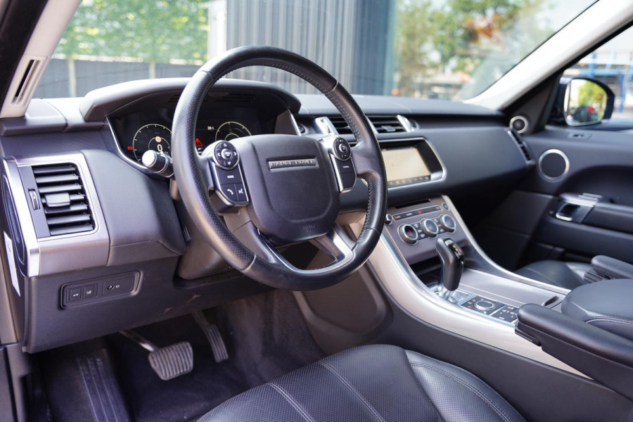 Land Rover Range Rover Sport 3.0 TDV6 HSE Dynamic Panoramadak