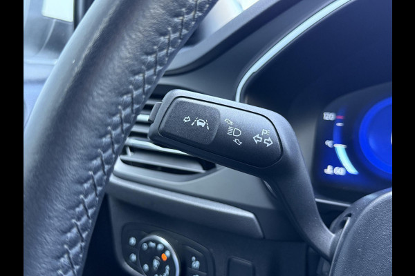 Ford FOCUS Wagon 1.5 EcoBoost Active X Business 2e Eigenaar,Dealer Onderhouden,Automaat,Navi,Camera,Clima,Cruise,Trekhaak,Pdc,Lm Velgen,150pk,Apk tot 09-2026