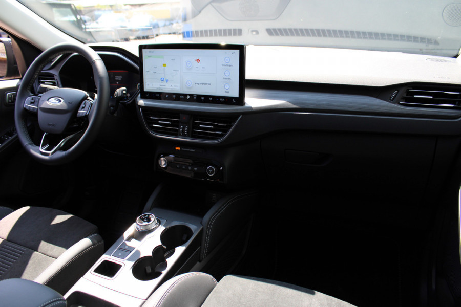 Ford Kuga 2.5 PHEV Active X Nieuw Voorraad | Trekhaak | Winterpakket | Technology pack | BLIS | Navigatie | Head-up