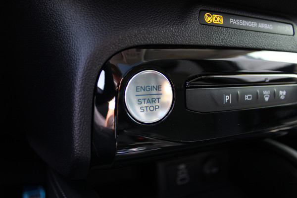 Ford Kuga 2.5 PHEV Active X Nieuw Voorraad | Trekhaak | Winterpakket | Technology pack | BLIS | Navigatie | Head-up