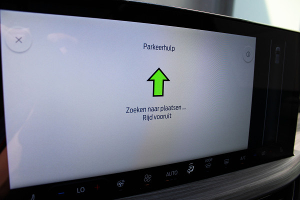 Ford Kuga 2.5 PHEV Active X Nieuw Voorraad | Trekhaak | Winterpakket | Technology pack | BLIS | Navigatie | Head-up