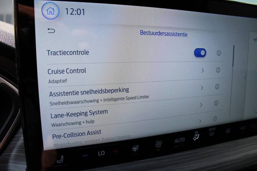 Ford Kuga 2.5 PHEV Active X Nieuw Voorraad | Trekhaak | Winterpakket | Technology pack | BLIS | Navigatie | Head-up