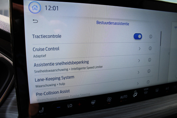 Ford Kuga 2.5 PHEV Active X Nieuw Voorraad | Trekhaak | Winterpakket | Technology pack | BLIS | Navigatie | Head-up