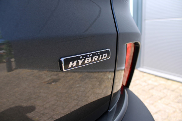 Ford Kuga 2.5 PHEV Active X Nieuw Voorraad | Trekhaak | Winterpakket | Technology pack | BLIS | Navigatie | Head-up