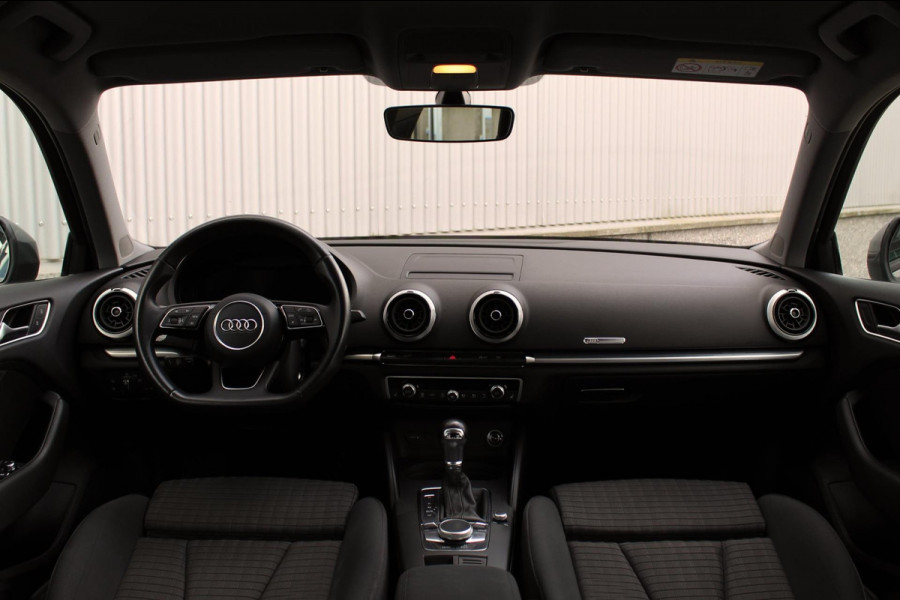 Audi A3 Sportback 35 TFSI S Tronic Aut. Ambition S Line Edition Virtual, MMI+, ACC