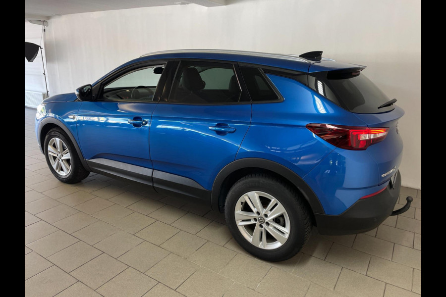 Opel Grandland X 1.2 Turbo Business + AIRCO NAVI CRUISE BLUEOOTH APPLE CARPLAY ELEK RAMEN CENT VERG VELGEN NIEUWSTAAT