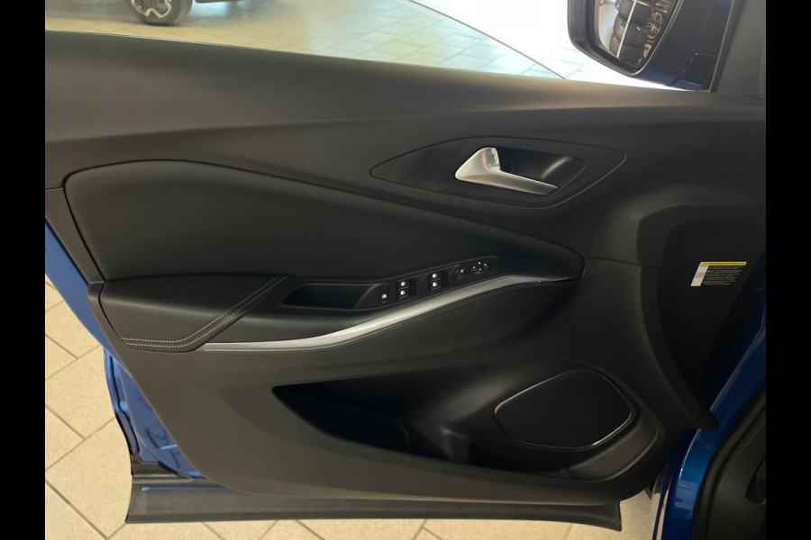 Opel Grandland X 1.2 Turbo Business + AIRCO NAVI CRUISE BLUEOOTH APPLE CARPLAY ELEK RAMEN CENT VERG VELGEN NIEUWSTAAT
