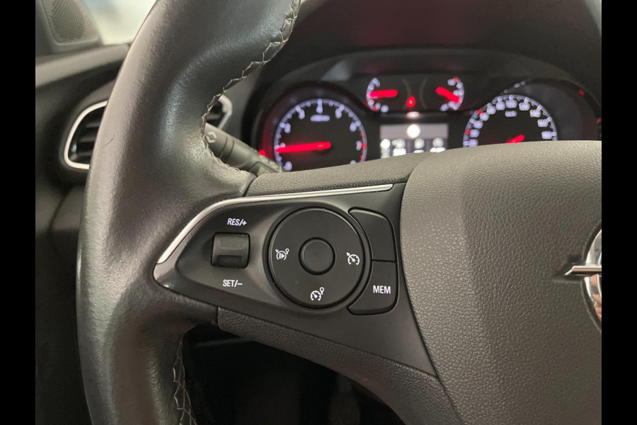 Opel Grandland X 1.2 Turbo Business + AIRCO NAVI CRUISE BLUEOOTH APPLE CARPLAY ELEK RAMEN CENT VERG VELGEN NIEUWSTAAT