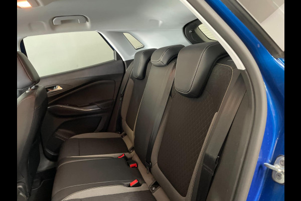 Opel Grandland X 1.2 Turbo Business + AIRCO NAVI CRUISE BLUEOOTH APPLE CARPLAY ELEK RAMEN CENT VERG VELGEN NIEUWSTAAT