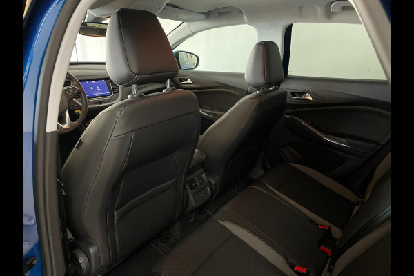 Opel Grandland X 1.2 Turbo Business + AIRCO NAVI CRUISE BLUEOOTH APPLE CARPLAY ELEK RAMEN CENT VERG VELGEN NIEUWSTAAT