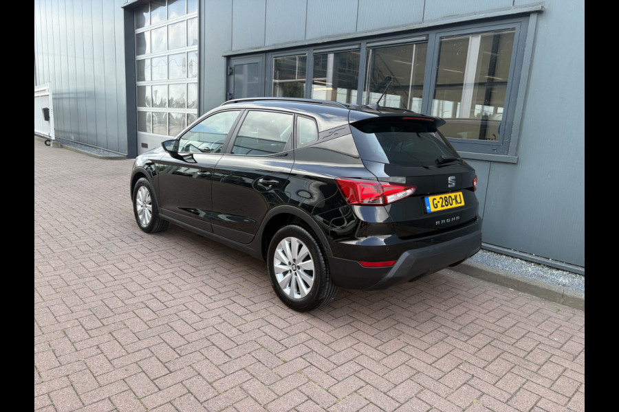 Seat Arona 1.0 TSi Style Business Intense KEYLESS/CAMERA/NAVI/CARPLAY/ADAPT.CRUISE/PDC