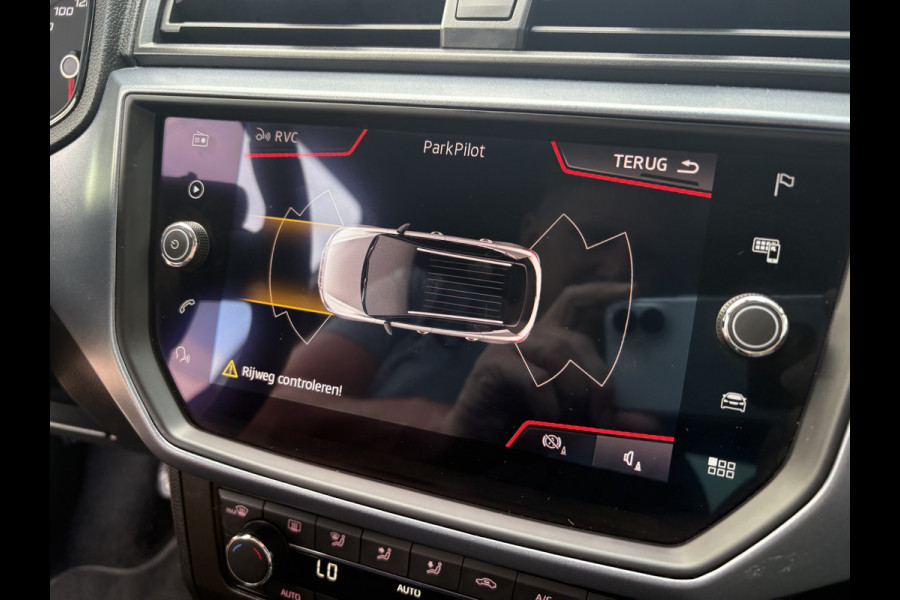 Seat Arona 1.0 TSi Style Business Intense KEYLESS/CAMERA/NAVI/CARPLAY/ADAPT.CRUISE/PDC