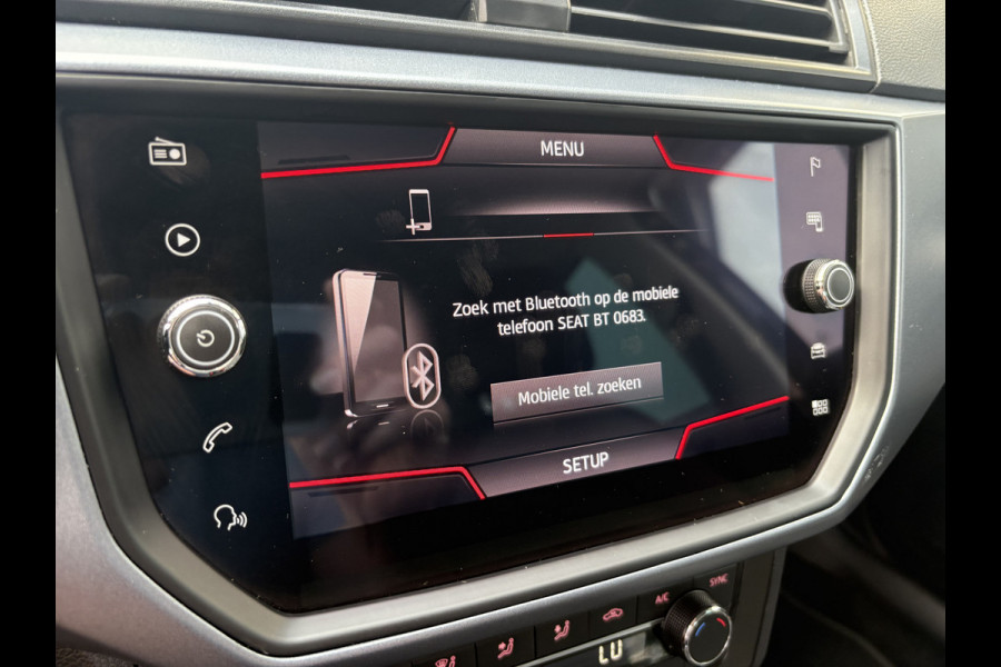 Seat Arona 1.0 TSi Style Business Intense KEYLESS/CAMERA/NAVI/CARPLAY/ADAPT.CRUISE/PDC