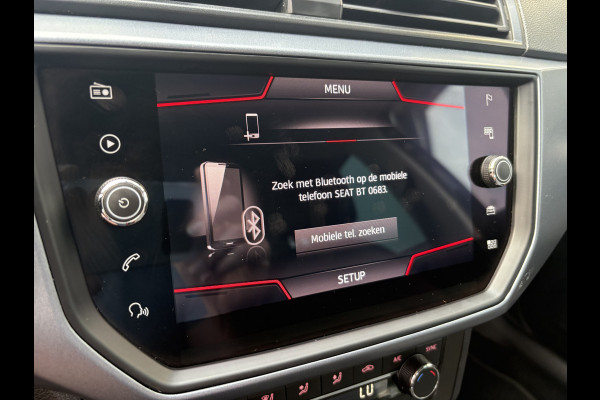 Seat Arona 1.0 TSi Style Business Intense KEYLESS/CAMERA/NAVI/CARPLAY/ADAPT.CRUISE/PDC