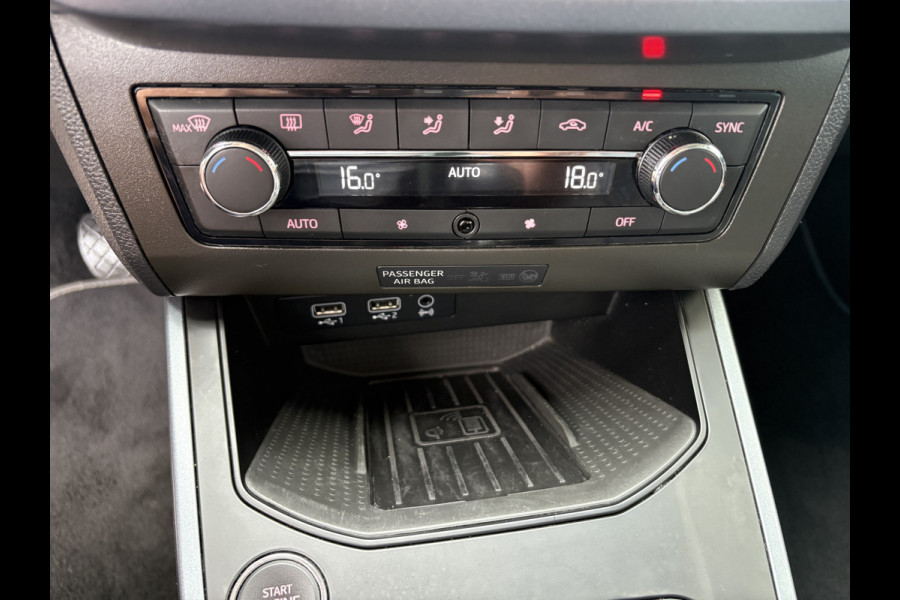 Seat Arona 1.0 TSi Style Business Intense KEYLESS/CAMERA/NAVI/CARPLAY/ADAPT.CRUISE/PDC