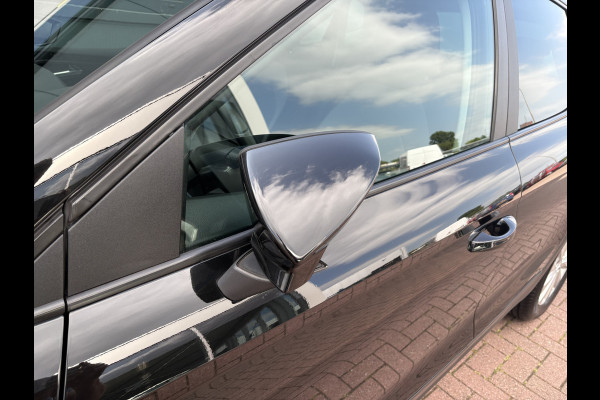 Seat Arona 1.0 TSi Style Business Intense KEYLESS/CAMERA/NAVI/CARPLAY/ADAPT.CRUISE/PDC