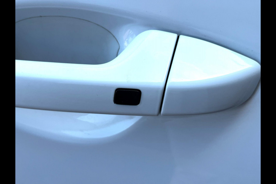 Kia Xceed 1.6 GDi PHEV DynamicPlusLine lane dep_Cam_stuurverw