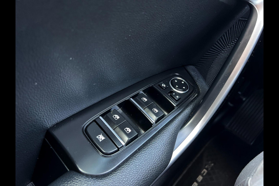 Kia Xceed 1.6 GDi PHEV DynamicPlusLine lane dep_Cam_stuurverw