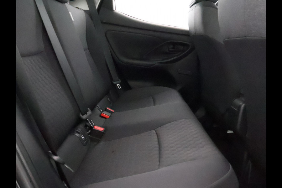 Toyota Yaris 1.5 Hybrid Active | Adaptief Cruise Control | Apple CarPlay & Android Auto | Camera |