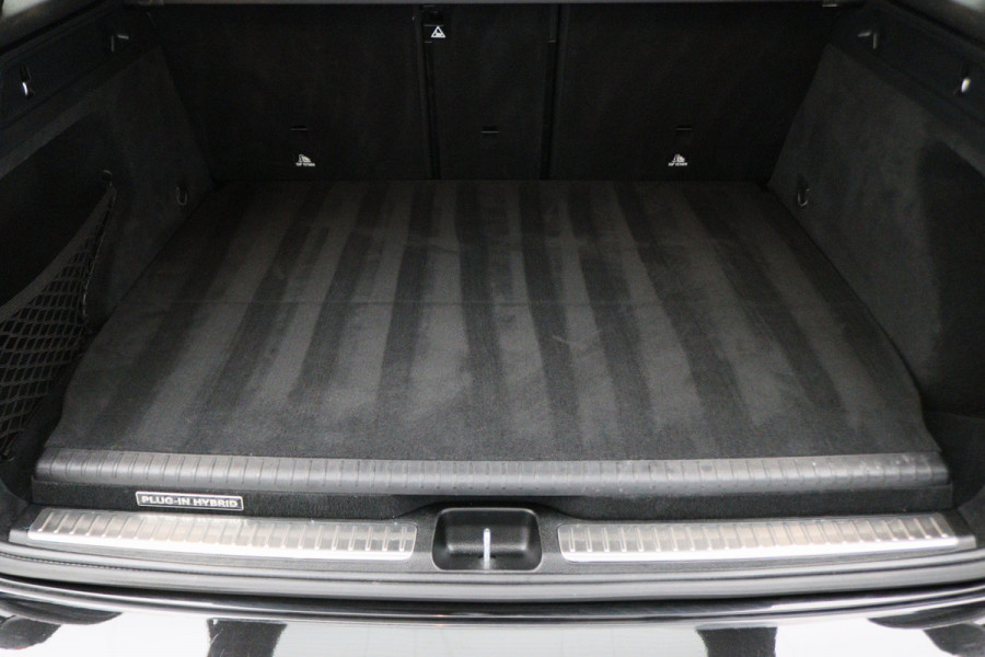 Mercedes-Benz GLC 350e 4MATIC Premium Plus AMG Leer, Head-up, Camera, Cruise, Navigatie, Bluetooth, 20''