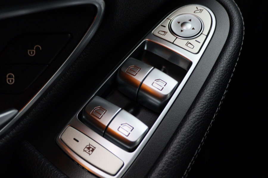 Mercedes-Benz GLC 350e 4MATIC Premium Plus AMG Leer, Head-up, Camera, Cruise, Navigatie, Bluetooth, 20''