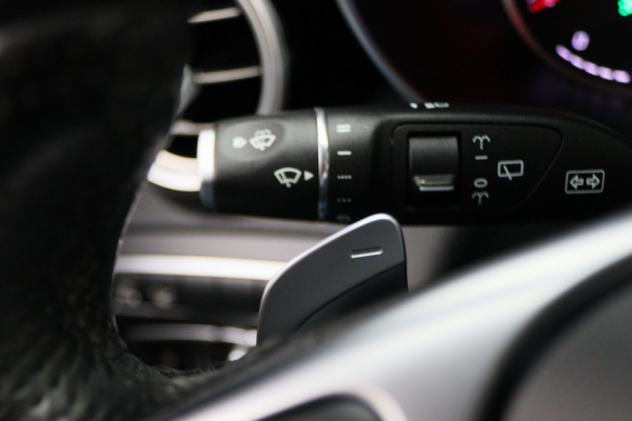 Mercedes-Benz GLC 350e 4MATIC Premium Plus AMG Leer, Head-up, Camera, Cruise, Navigatie, Bluetooth, 20''
