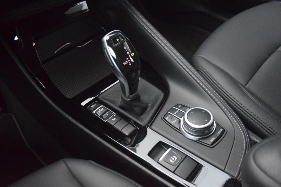 BMW X2 SDrive20i High Executive CAMERA/17" VELGEN/LEDEREN BEKLEDING