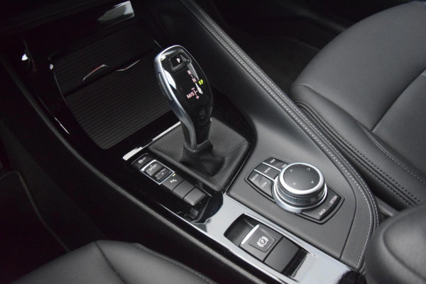 BMW X2 SDrive20i High Executive CAMERA/17" VELGEN/LEDEREN BEKLEDING