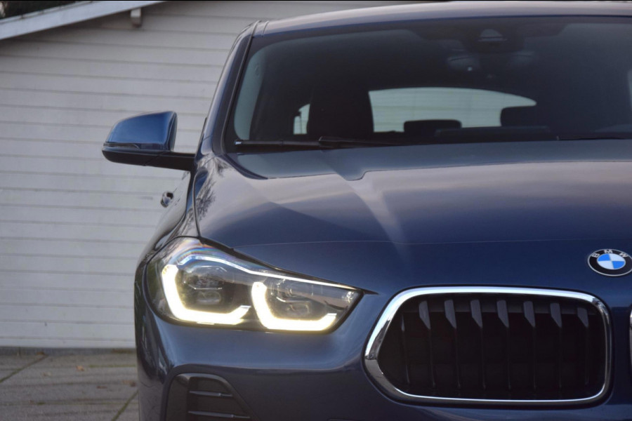 BMW X2 SDrive20i High Executive CAMERA/17" VELGEN/LEDEREN BEKLEDING